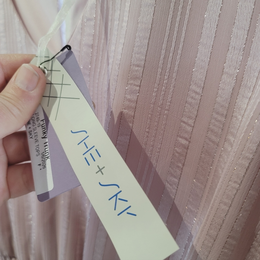 She + Sky Striped Jacquard Smocked Long Sleeve Top In Misty Pink, Size Large - Picture 5 of 6